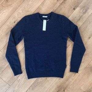 BRAND NEW J. LINDEBERG CREW NECK SWEATER